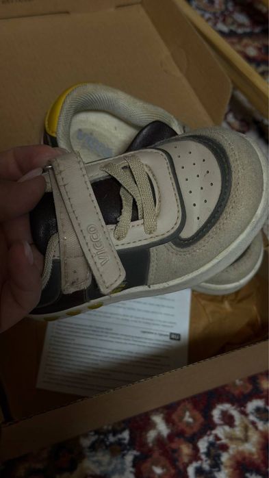 Кроссовки  vicco в хорошем состоянии