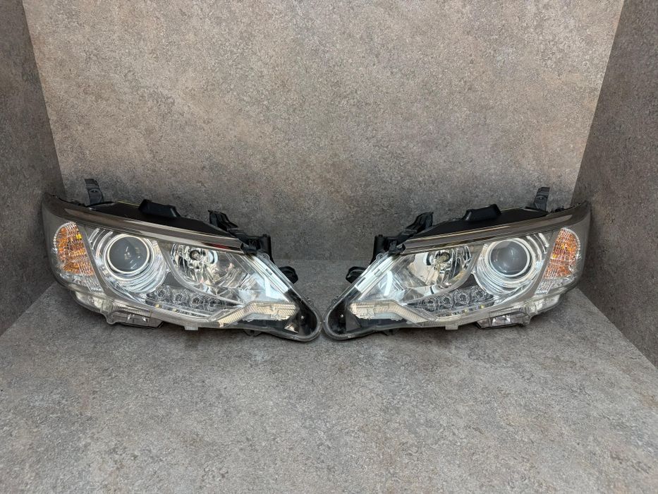 Фара Camry 55 koito