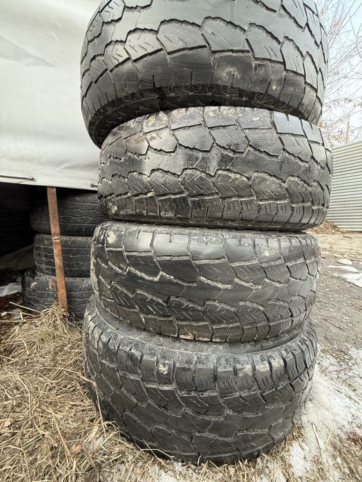 Продам шину 285/75/16