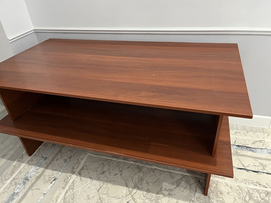 Продаются 2стола