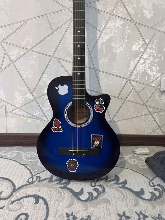 Синяя  Гитара