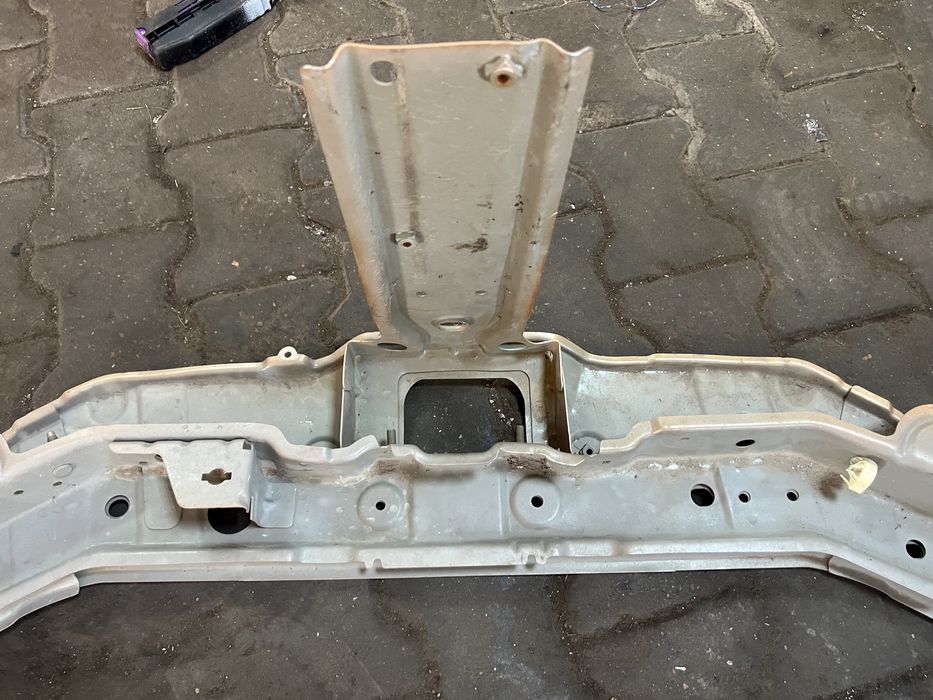 передняя панель на lada xray