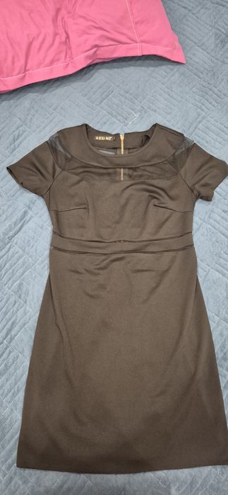 Продам женские платья