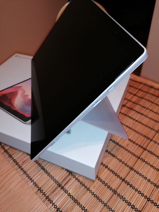 Microsoft Surface Pro7