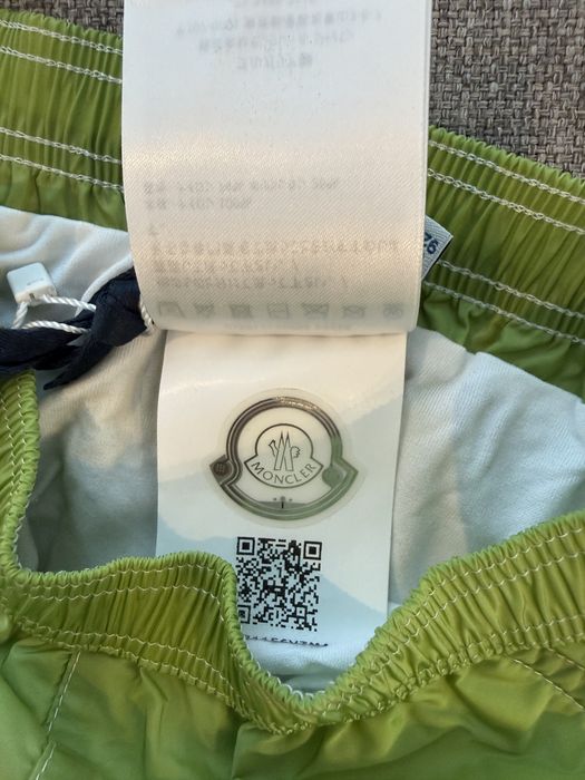 Детски бански/шорти Moncler - НОВИ С ЕТИКЕТ