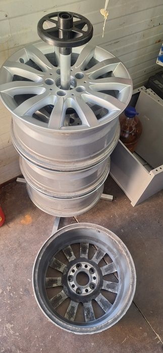 Оригинални джанти с гумите за W211