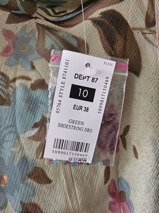 Дамска нова рокля 38 размер