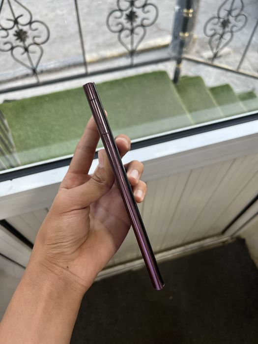 Samsung galaxy s22 ultra 12/256gb holati yaxshi