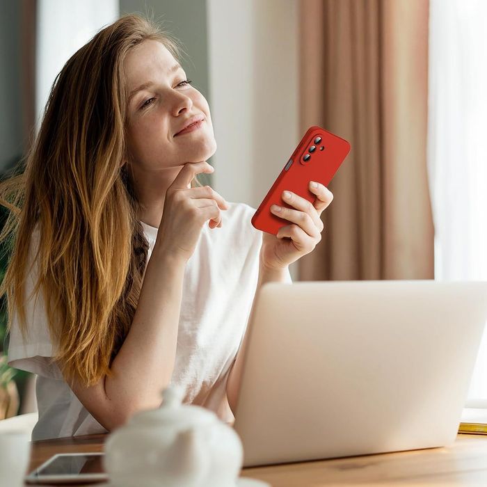 Матов силиконов кейс за samsung galaxy a17 - червен