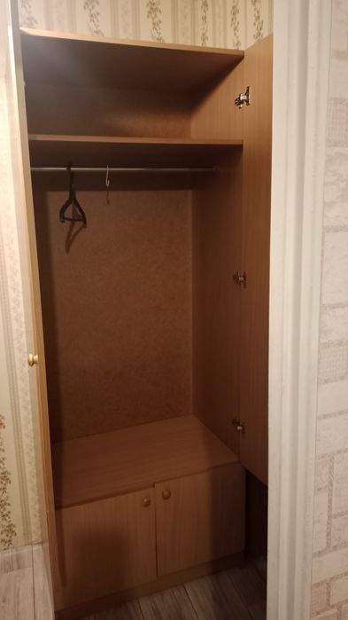 Продаю шкаф мебель