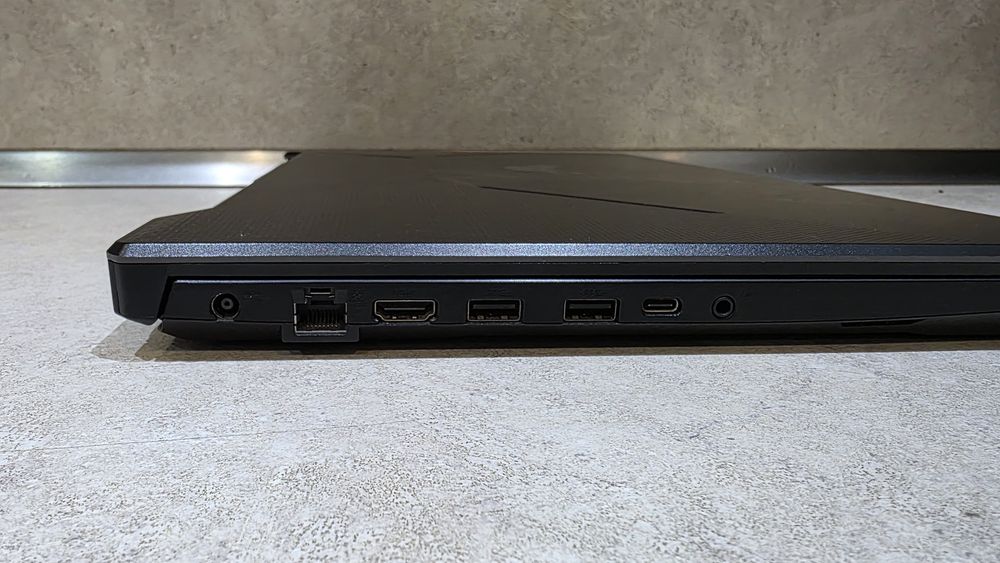 Asus Tuf F17 17.3inch RTX i7