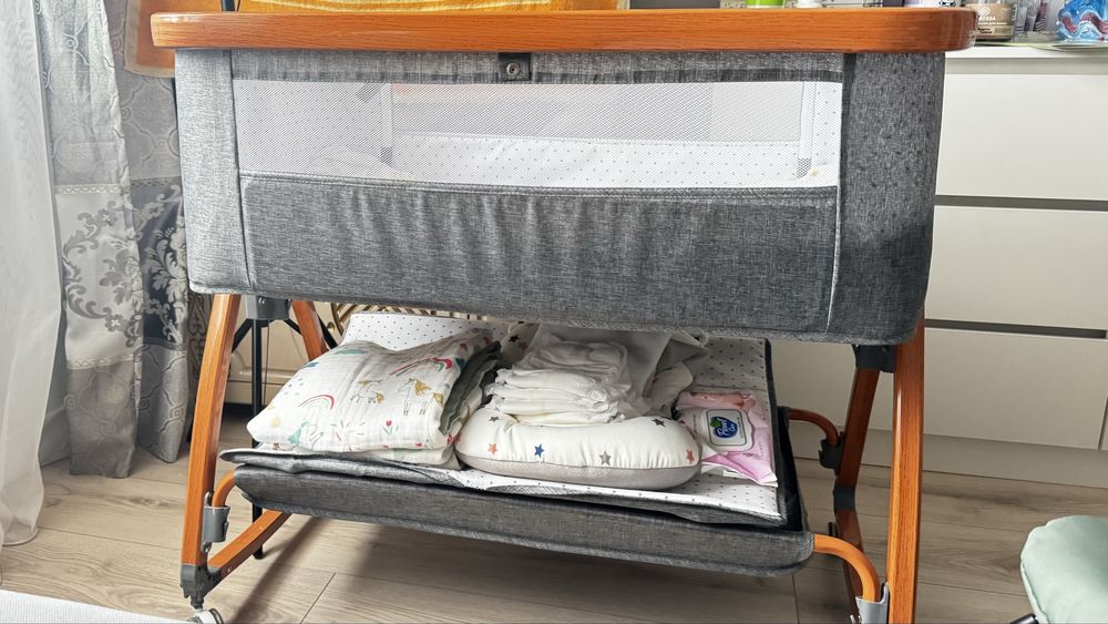 Продам манеж недорго