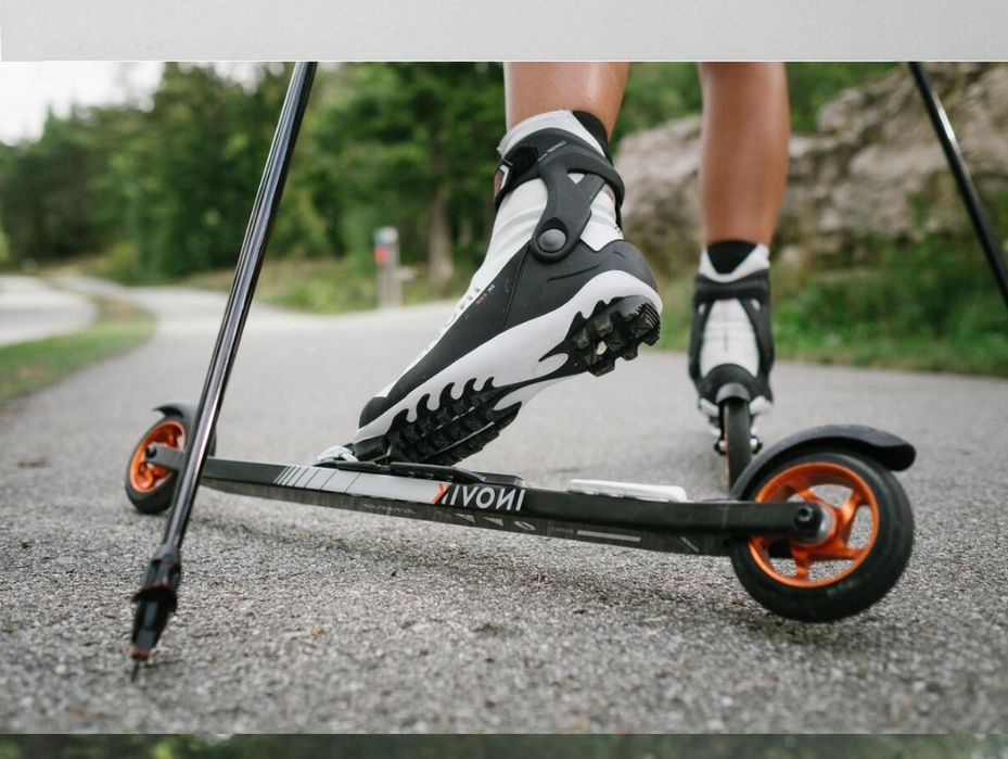 Schiuri fond cu role