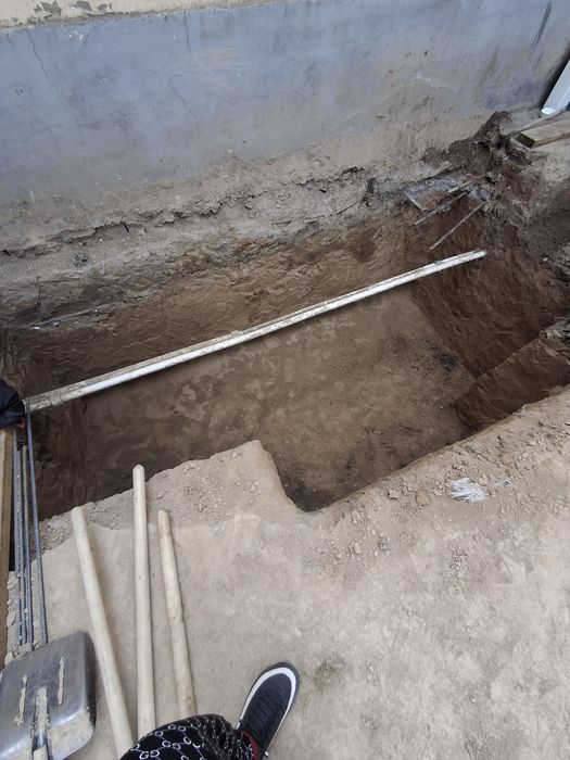 Urachi kanalizatsiya o‘rachi transheya patkop