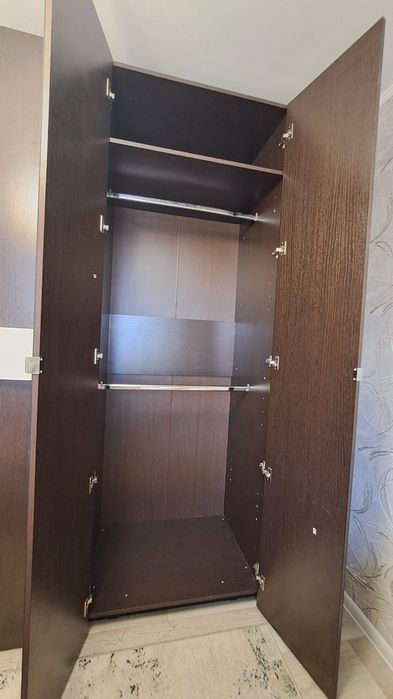 Шкаф вместительный