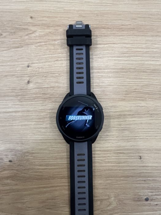 Garmin FORERUNNER® 165