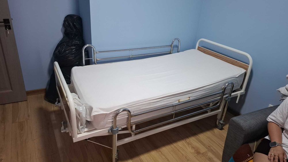 Pat spital medical cu reglare manuală