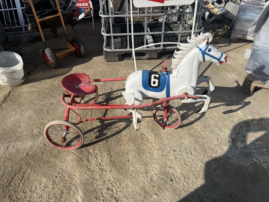 Ретро количка с педали