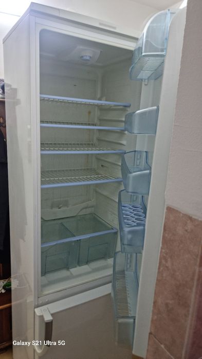 Vand frigider artic functional