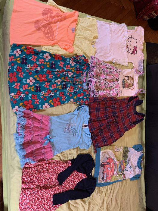 Дънки, блузи, рокли, пуловери 6-7 години 116-122