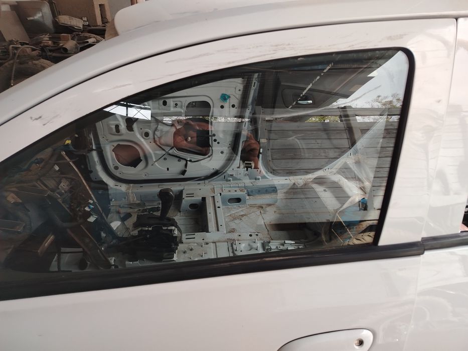 Koblt eshiklari sotiladi