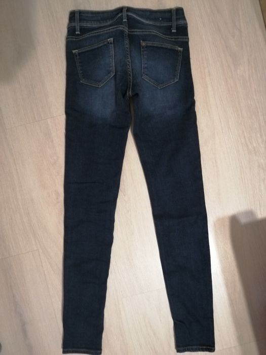 Blugi damă marimea 25 Benetton skinny