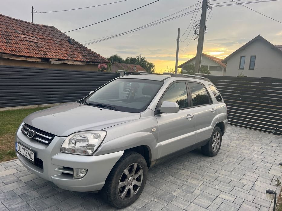 KIA Sportage 2010 — imagine 2