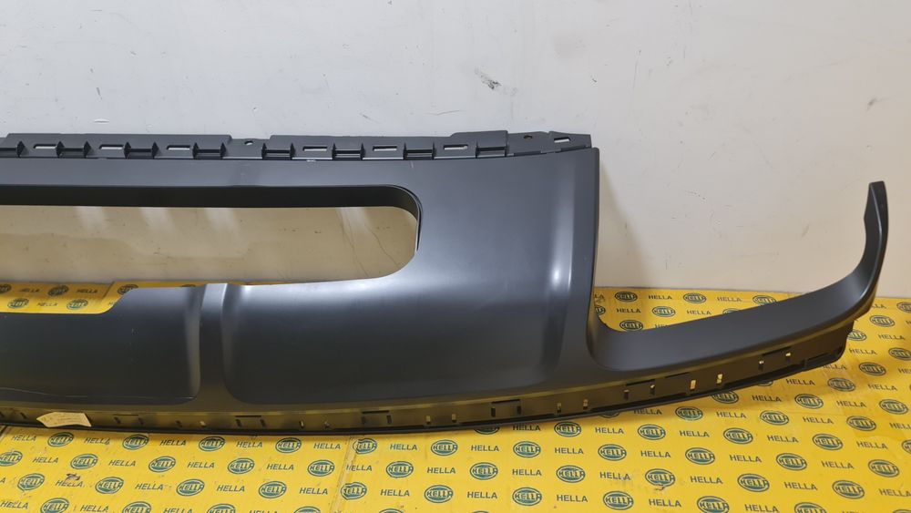 Spoiler bara spate NOU Audi Q7 4M S line SQ7 4M0807521B