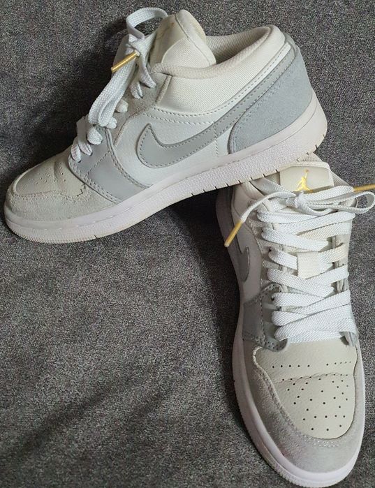 Кроссовки Nike Air Jordan 1 Low Paris