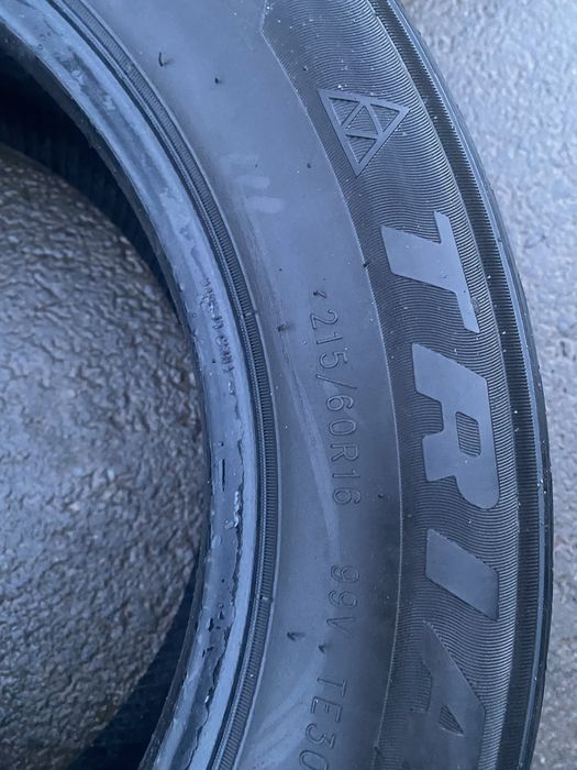 Продам Шины 215/60 R16