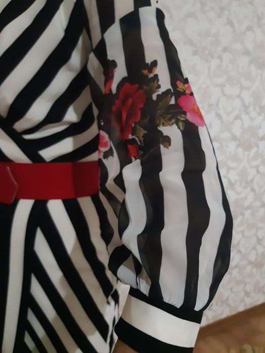 Әдемі Көйлек сатамын