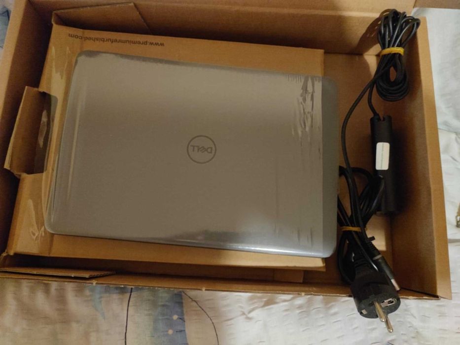 Лаптоп Dell -Latitude 3120  11,6 инча,