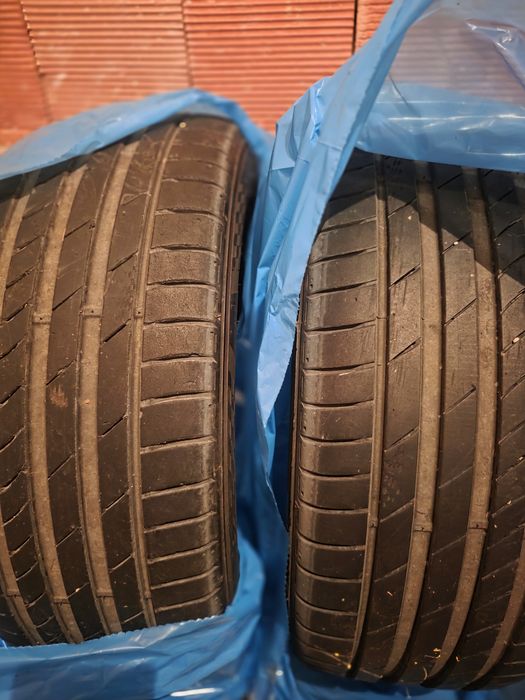 Летни гуми Kumho 225/50 R17 – ДОТ 2022, Перфектни, Свеж грайфер!
