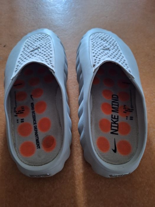 Продам Nike mind
