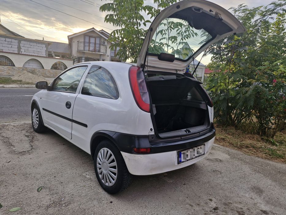 Vand Opel Corsa 2002 Benzina