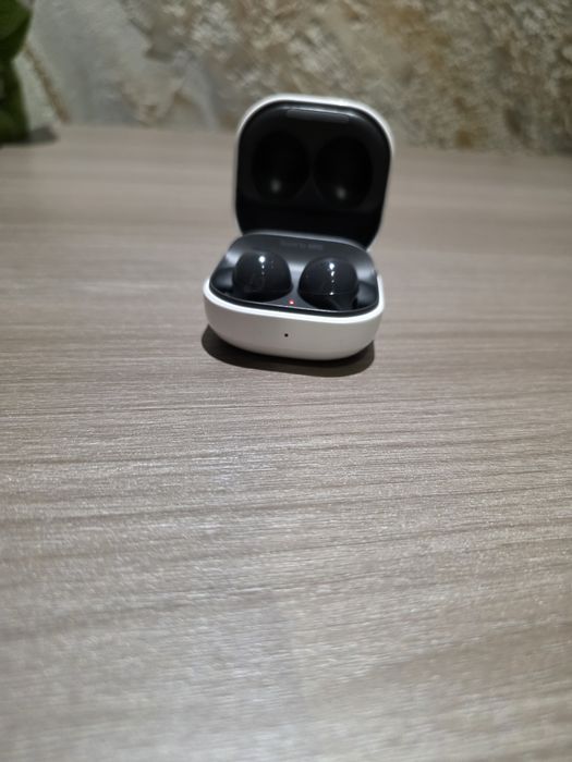 Samsung Galaxy Buds 2