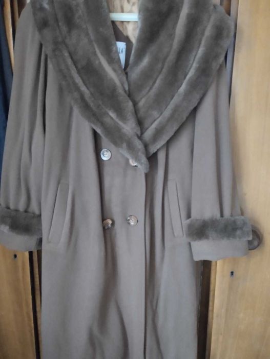 ново кашмирено палто