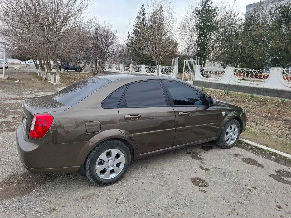 Chevrolet Gentra 2023, Zeus rang