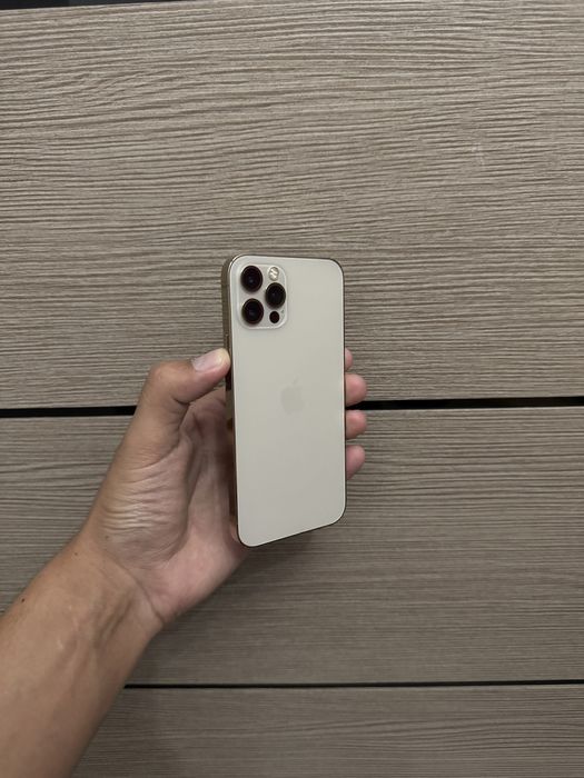 Айфон 12 про без ремонта