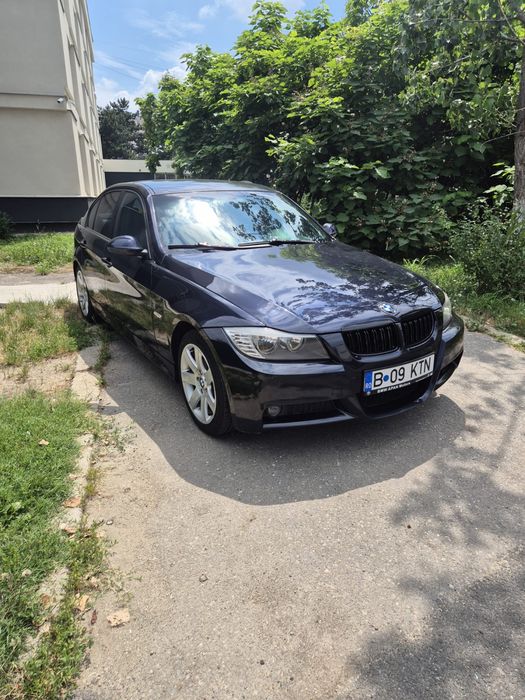 Vand sau schimb  BMW 320  ofer diferenta