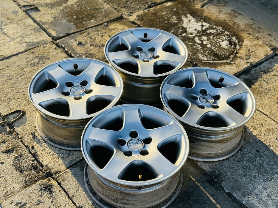 Литье Ауди А6 комплект Оригинал