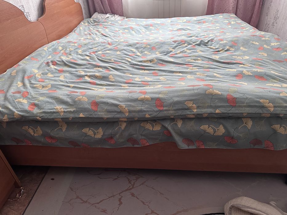 Двухспальный кровать