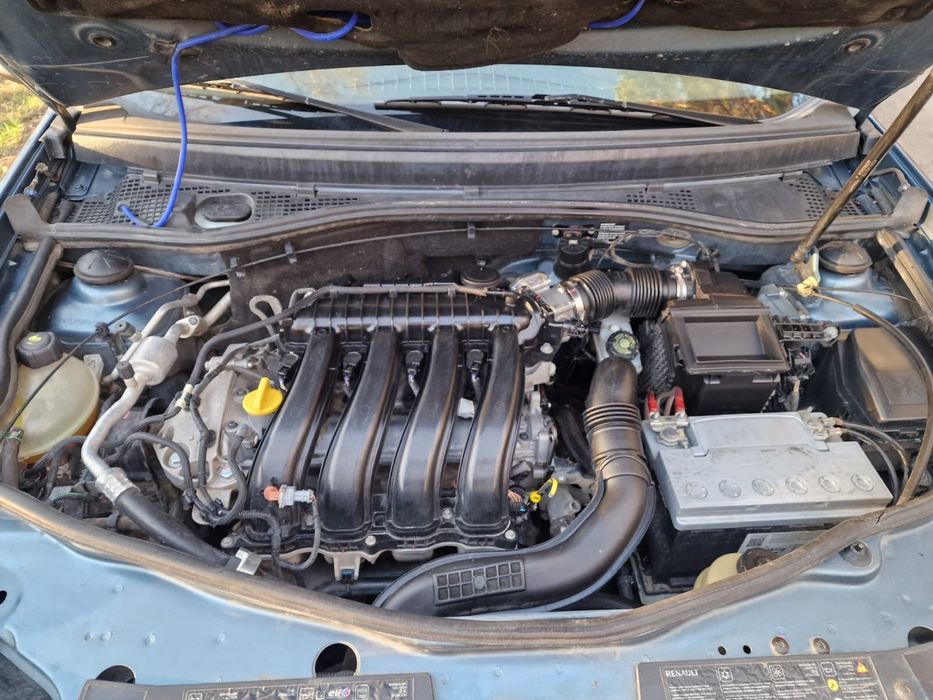 Renault Duster  2.0 AT 4WD