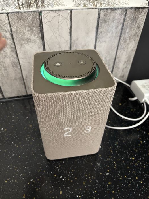 Умная колонка Яндекс Станция Алиса Макс Zigbee бежевый