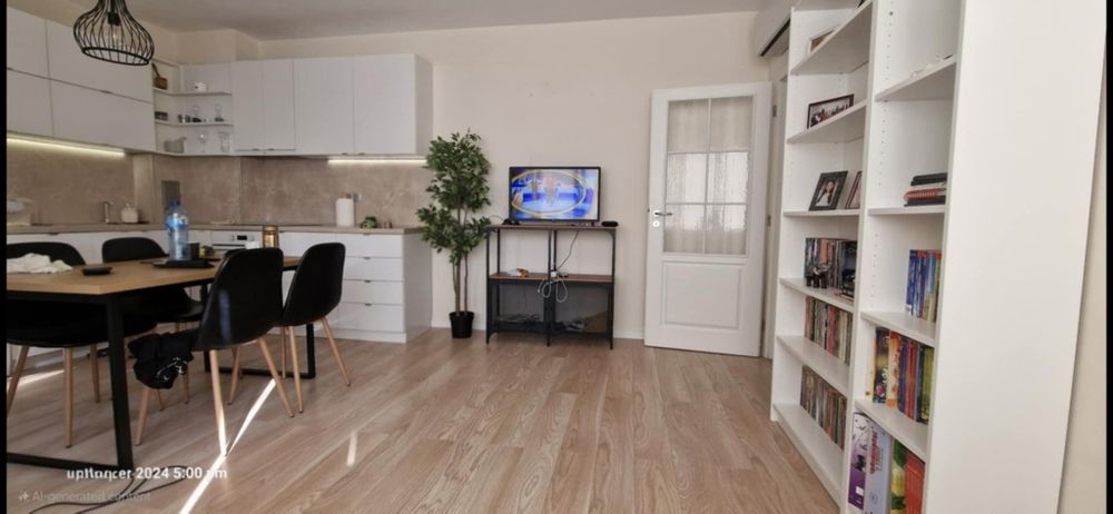 Дава двустаен апартамент под наем