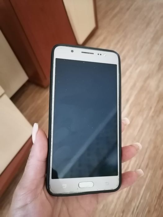 Samsung Galaxy J5