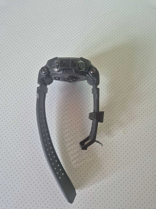 Часовник Casio GPR H-1000