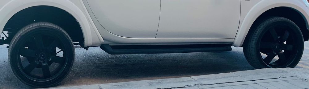 Продавам гуми със джанти