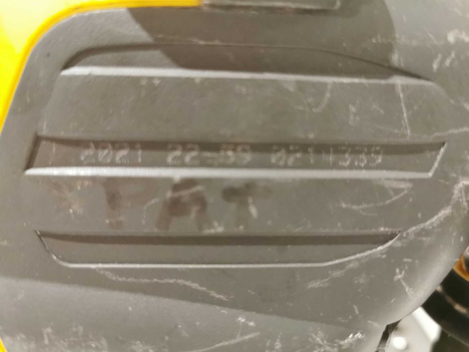 Безчетков перфоратор къртач Девалт perforator Dewalt Dch333 flexvot54V