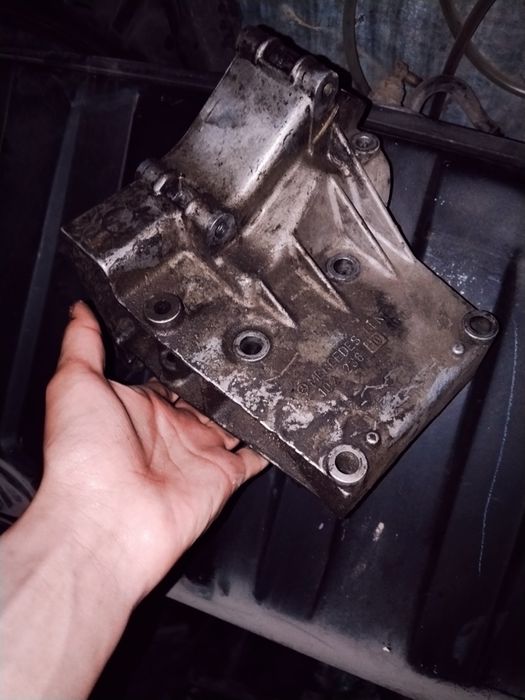 Мерседес w124 запчас